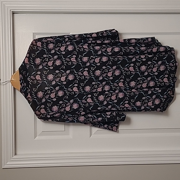 NWOT Style & Co Sheer Top - Picture 5 of 5